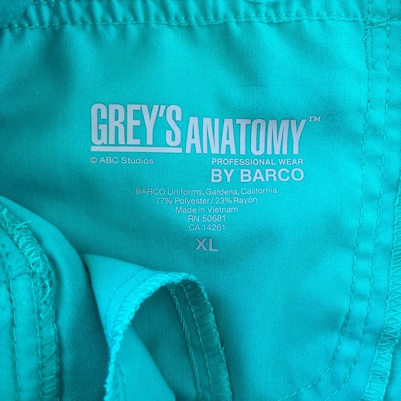 XL Grey’s Anatomy Scrub Pants - Picture 2 of 2